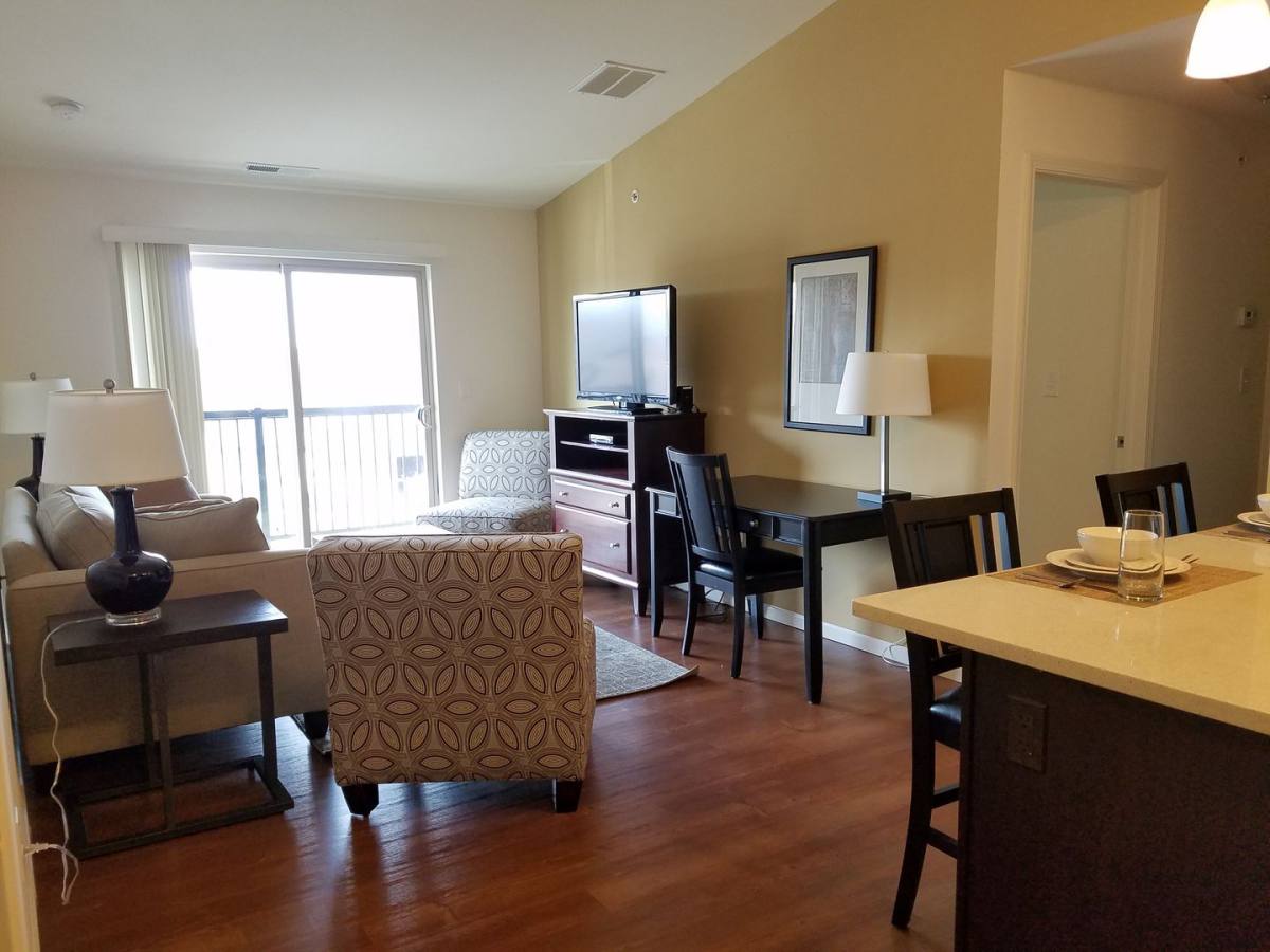 Apartment for rent at 2121 45th St, Highland, IN 46322