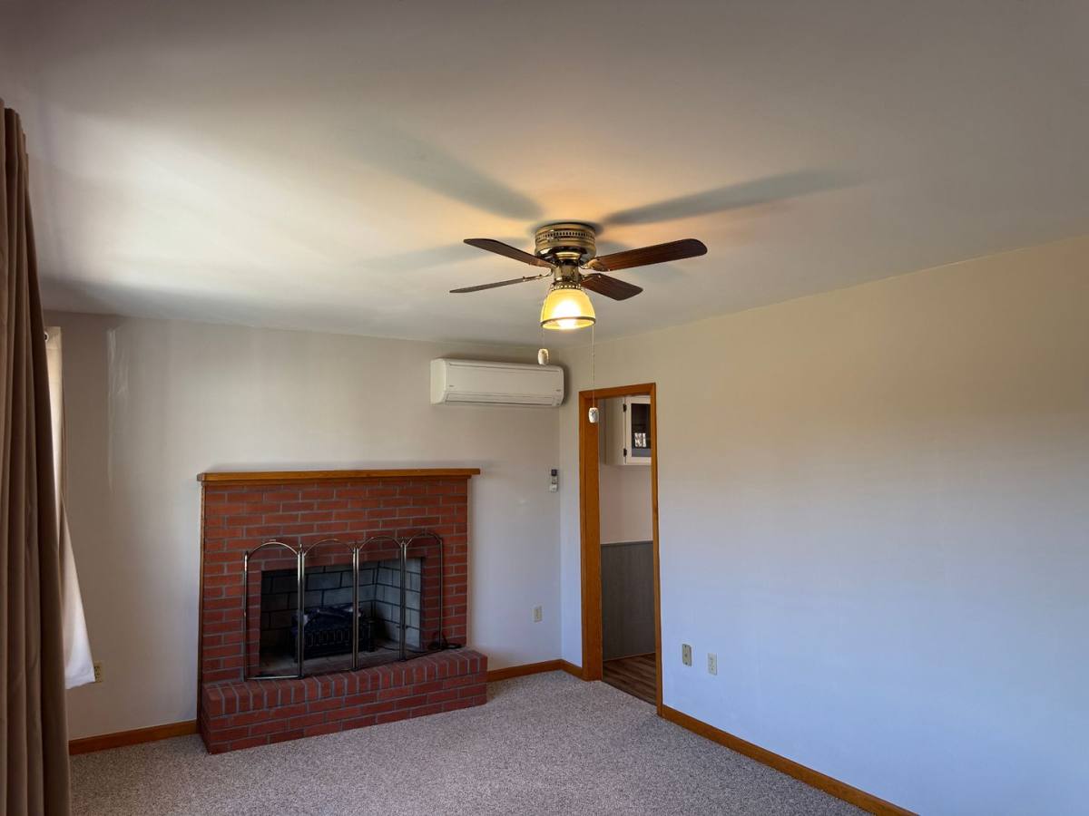 House for rent at 5473 Orchard Dr, Timberville, VA 22853