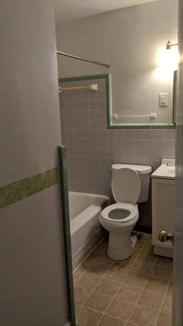 Apartment for rent at 1360 N Ave, Atlanta, GA 30307