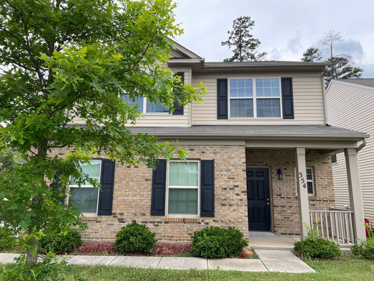 House for rent at 354 Cornielle Lane, Charlotte, NC 28216