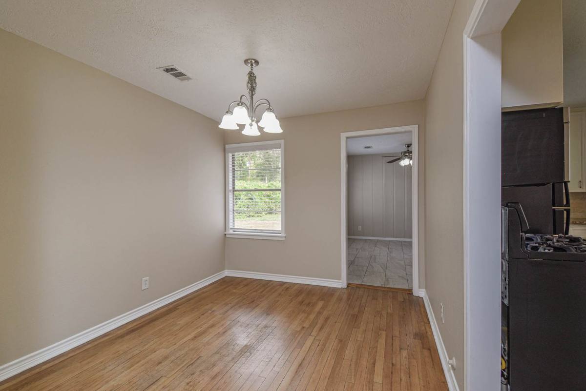 House for rent at 1509 N San Jacinto St, Conroe, TX 77301