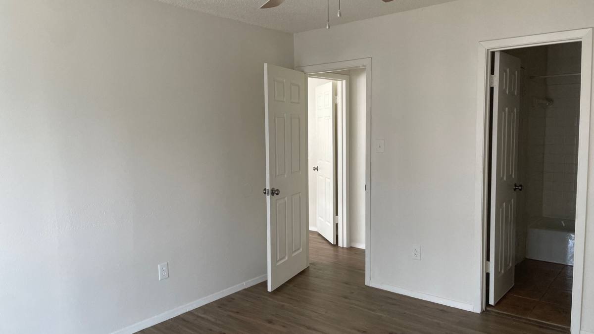 Apartment for rent at 1705 Coronado Hills Dr, Austin, TX 78752
