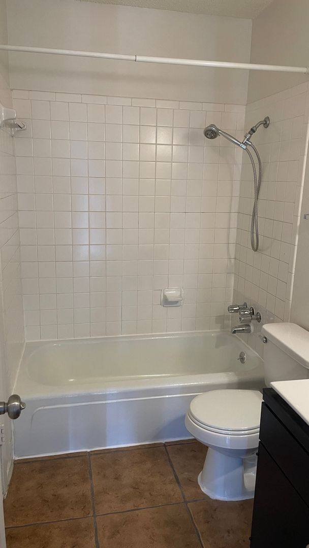 Apartment for rent at 1705 Coronado Hills Dr, Austin, TX 78752