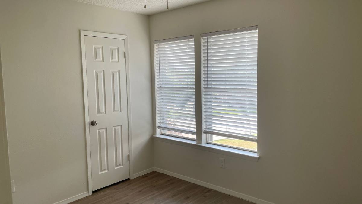 Apartment for rent at 1705 Coronado Hills Dr, Austin, TX 78752