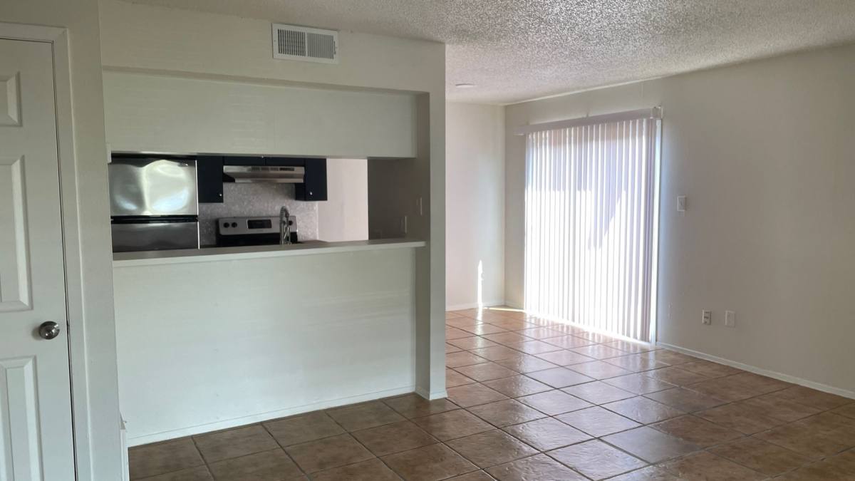 Apartment for rent at 1705 Coronado Hills Dr, Austin, TX 78752