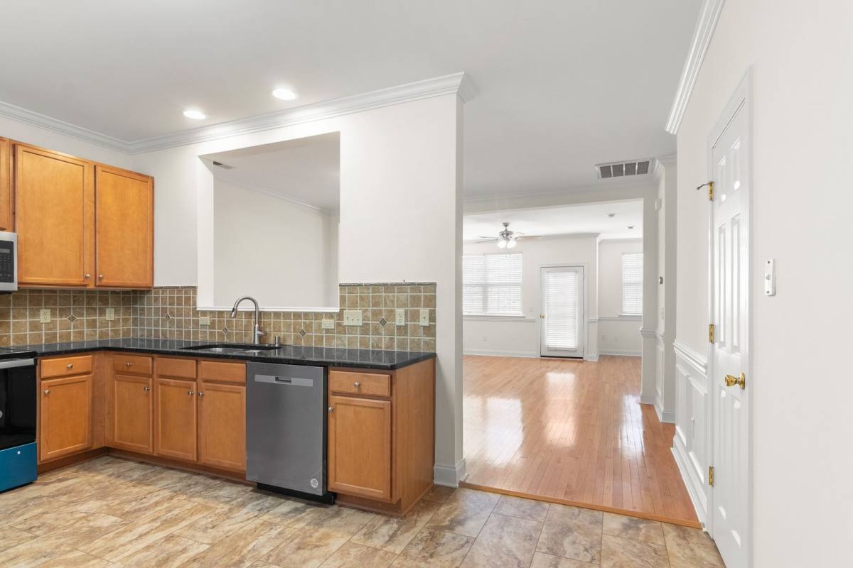 Townhouse for rent at 129 High Ridge Rd, Mooresville, NC 28117