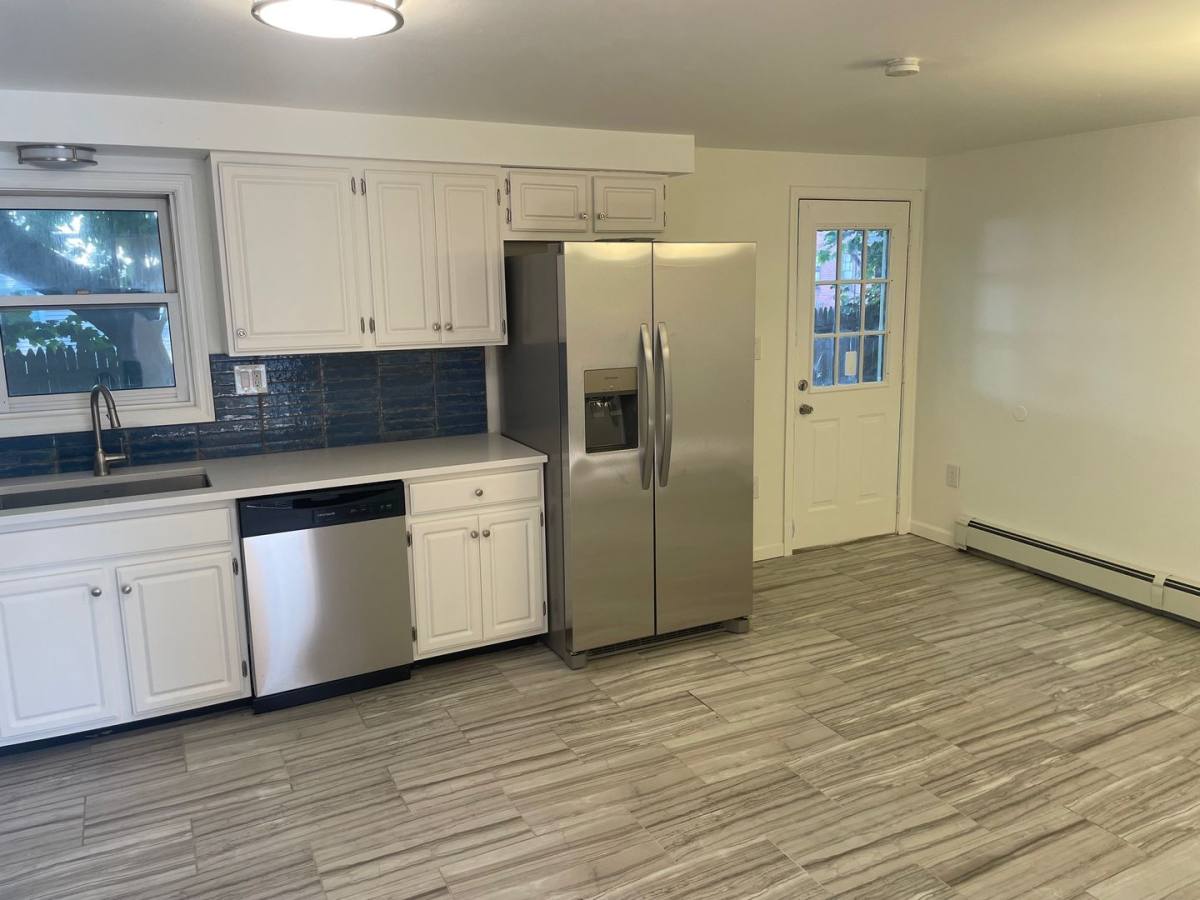 Townhouse for rent at 46-54 Orchard St, New Haven, CT 06519
