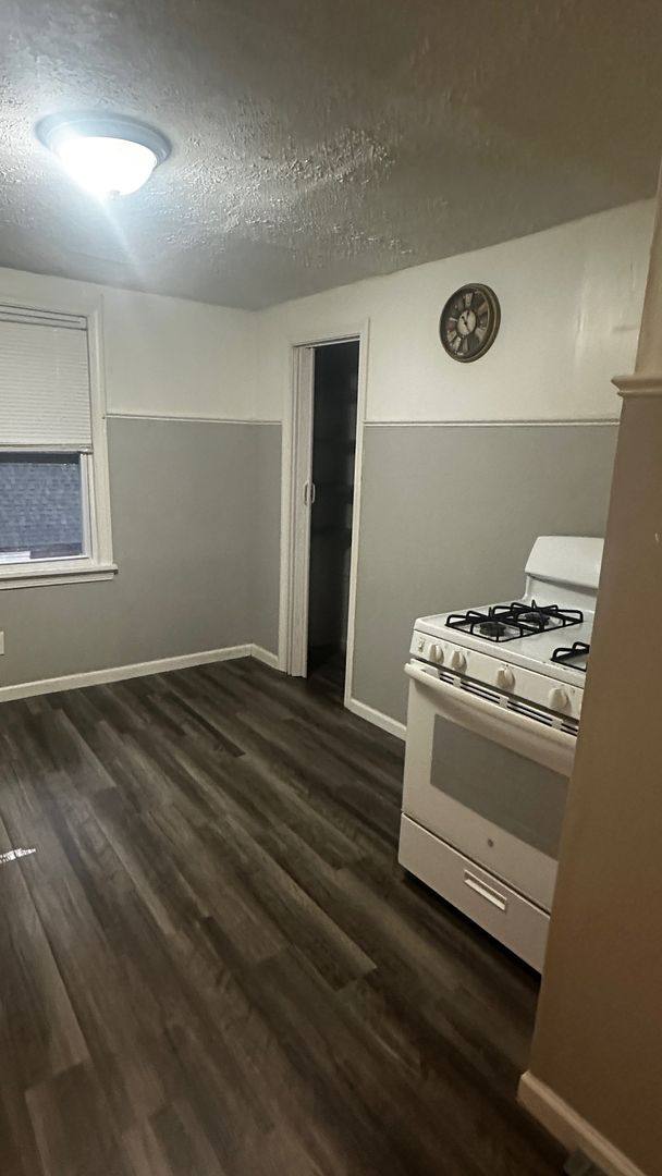 Apartment for rent at 13616 Coit, Cleveland, OH 44110