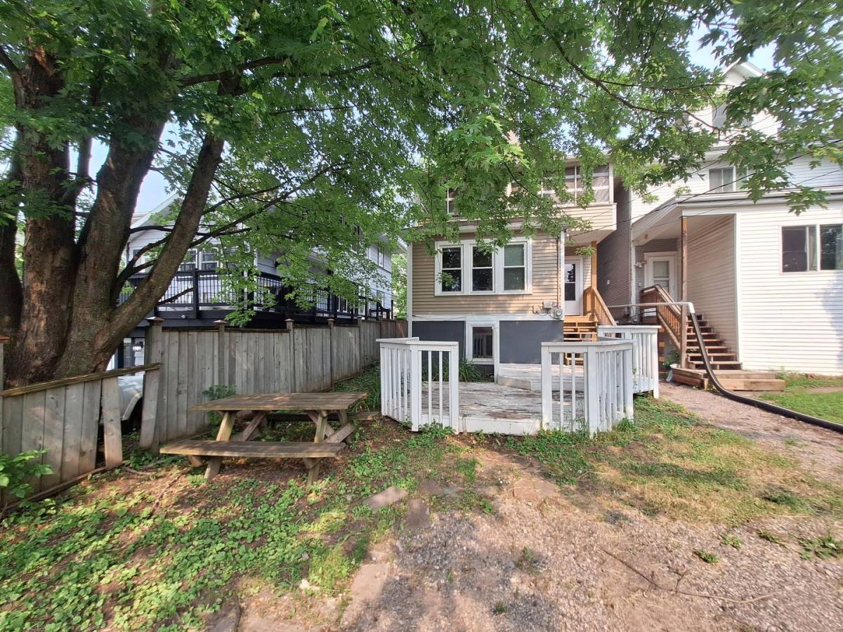 House for rent at 2114 E 4th St, Duluth, MN 55812