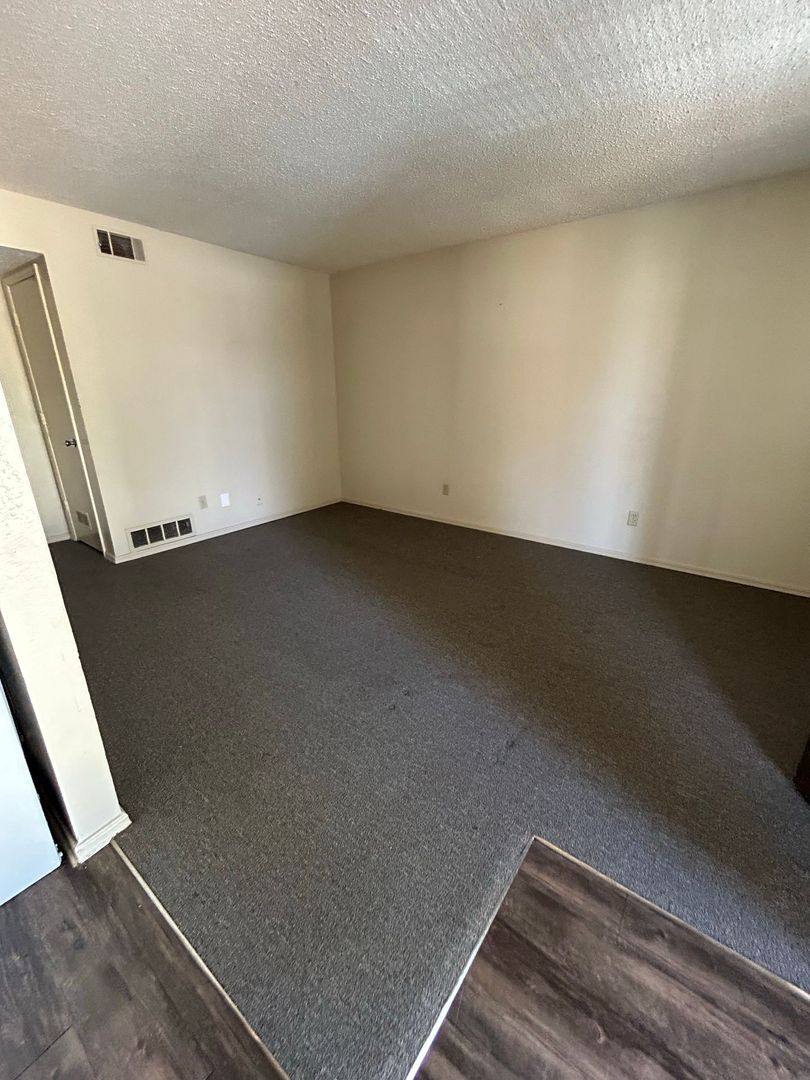 Apartment for rent at 6015 Jenny Lind Place, Fort Smith, AR 72908