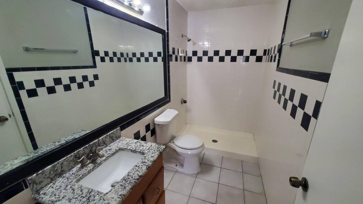 House for rent at 817 Denmark Dr, Mesquite, TX 75149