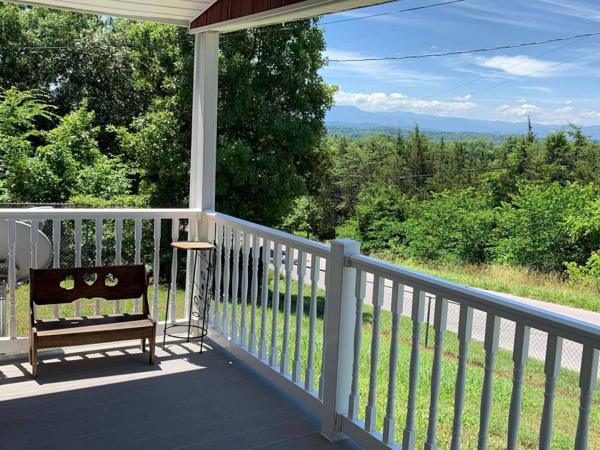 House for rent at 1006 Pleasure Rd, Sevierville, TN 37876
