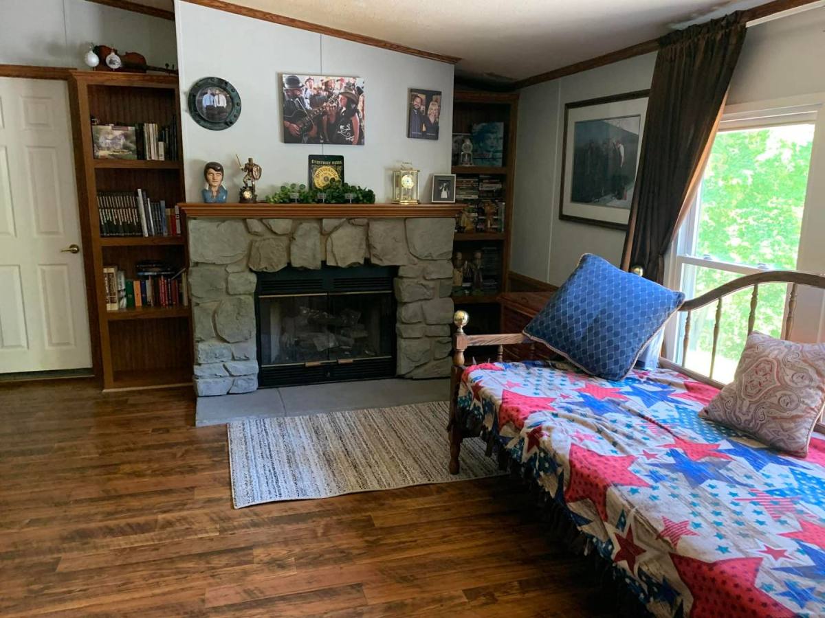 House for rent at 1006 Pleasure Rd, Sevierville, TN 37876