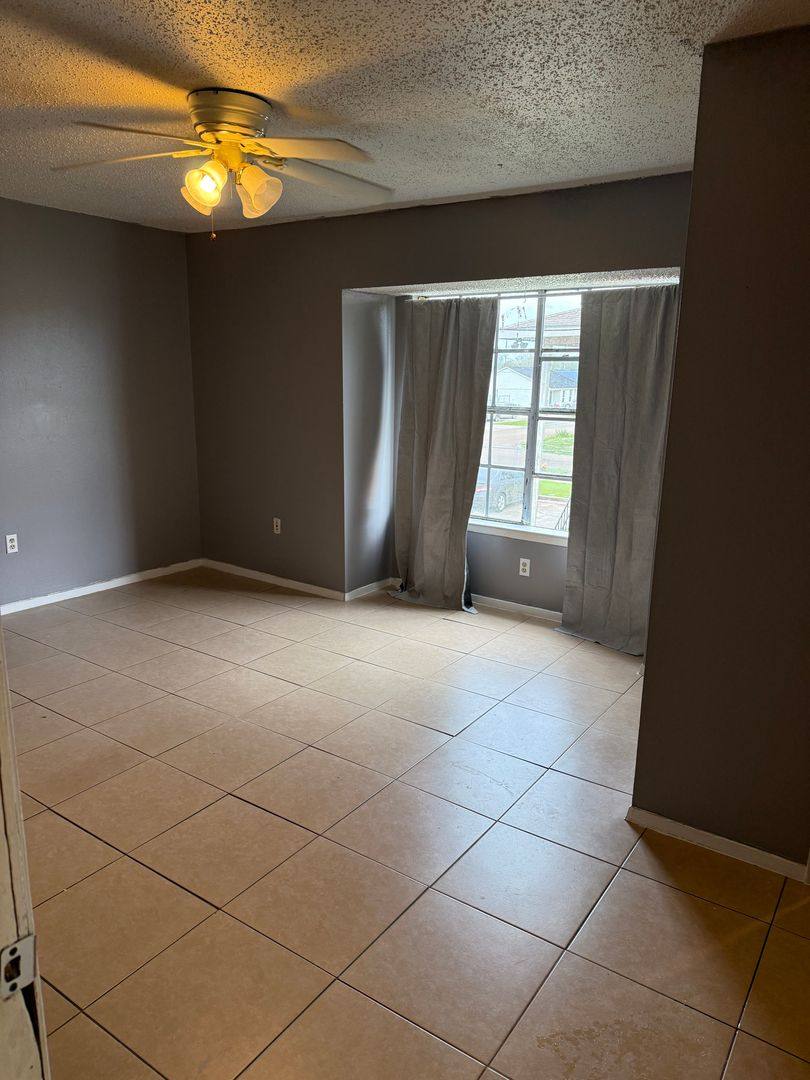 Apartment for rent at 8215 Skysail Dr #C, Baton Rouge, LA 70820