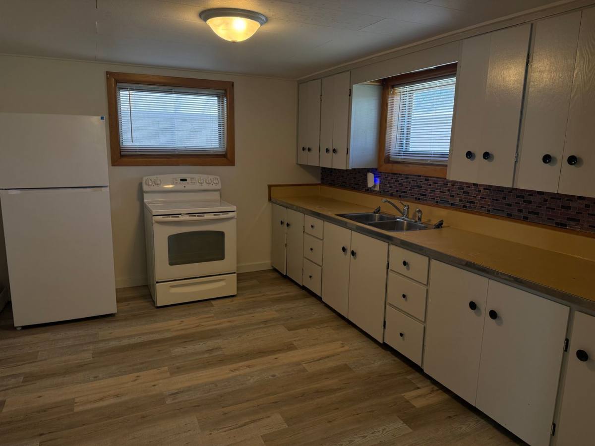 Apartment for rent at 513 Sims, Dickinson, ND 58601