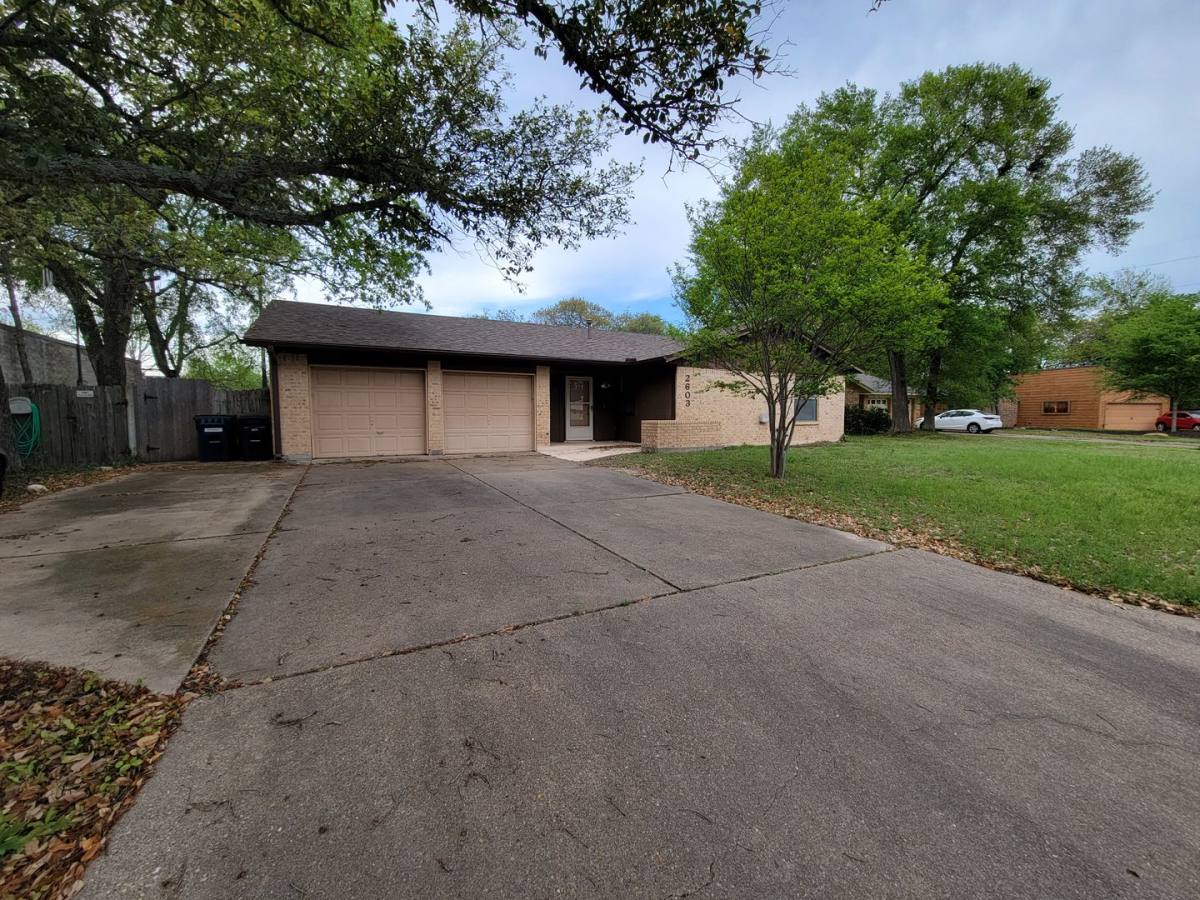 House for rent at 2603 Vicksburg Court, College Station, TX 77845
