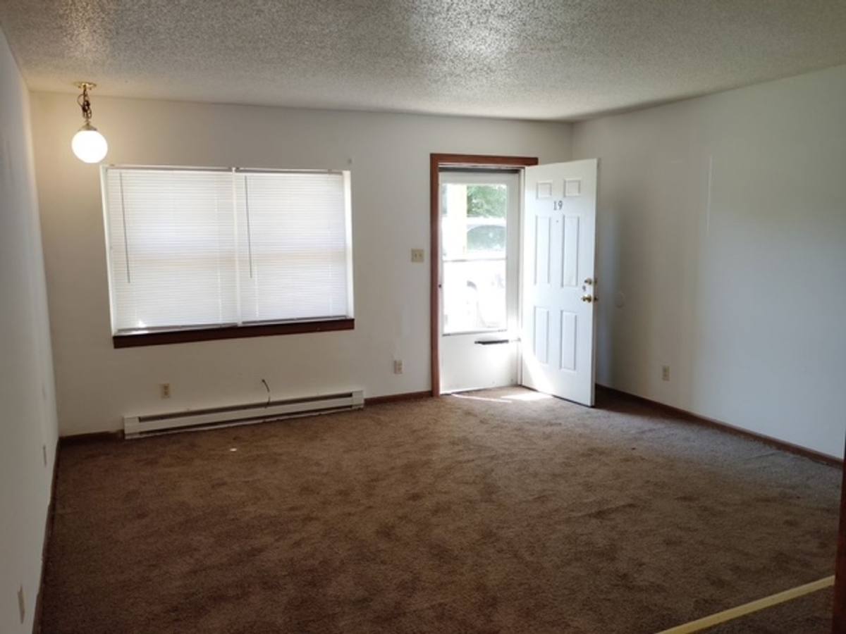 Apartment for rent at 2900 Camp Jackson Rd, East Saint Louis, IL 62206