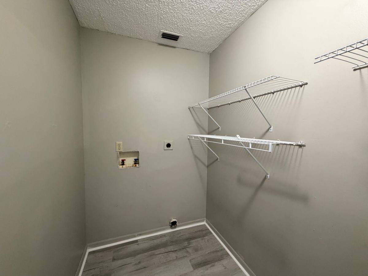 Apartment for rent at 823 Gleason Parkway, Cape Coral, FL 33914