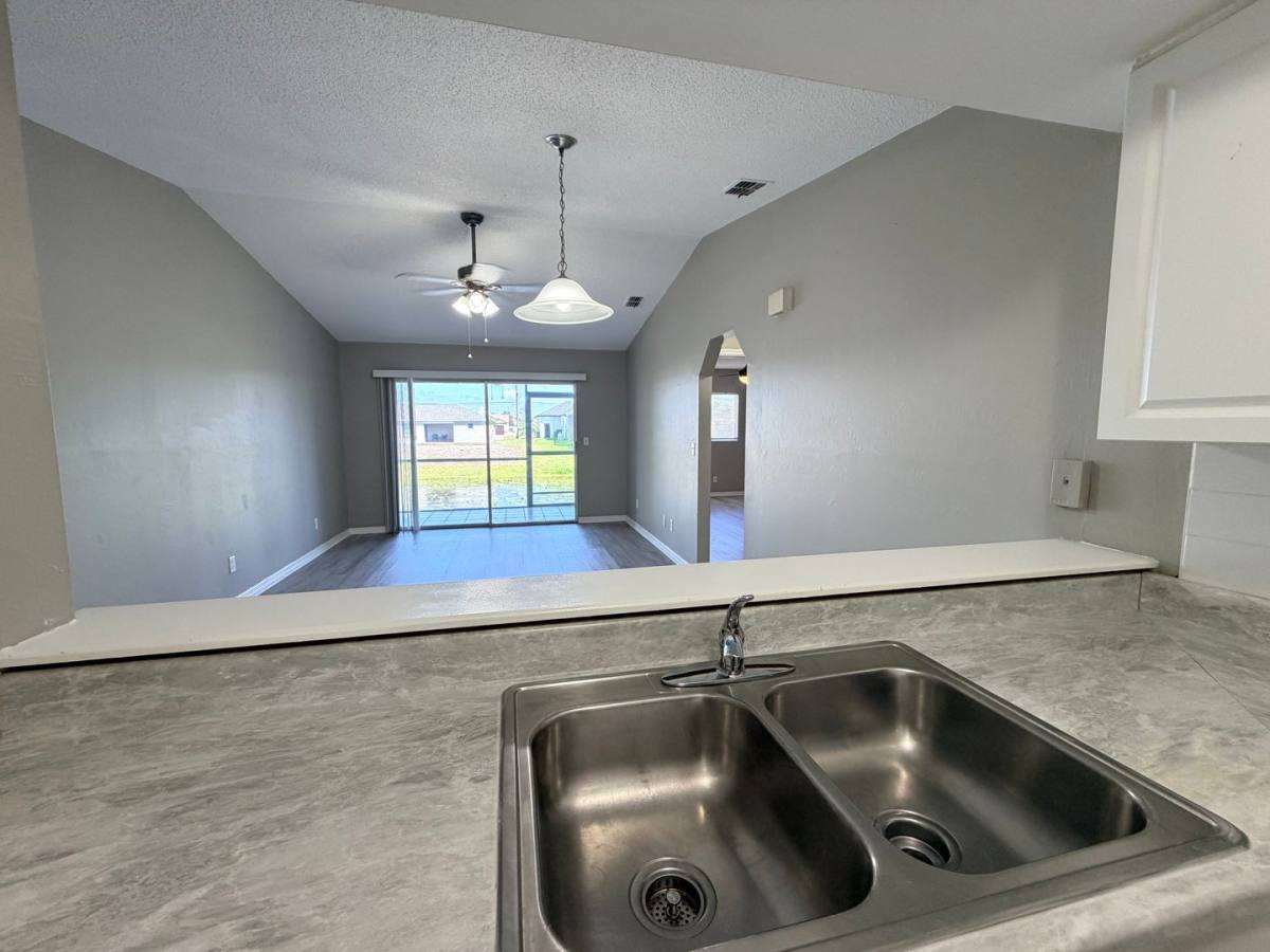 Apartment for rent at 823 Gleason Parkway, Cape Coral, FL 33914
