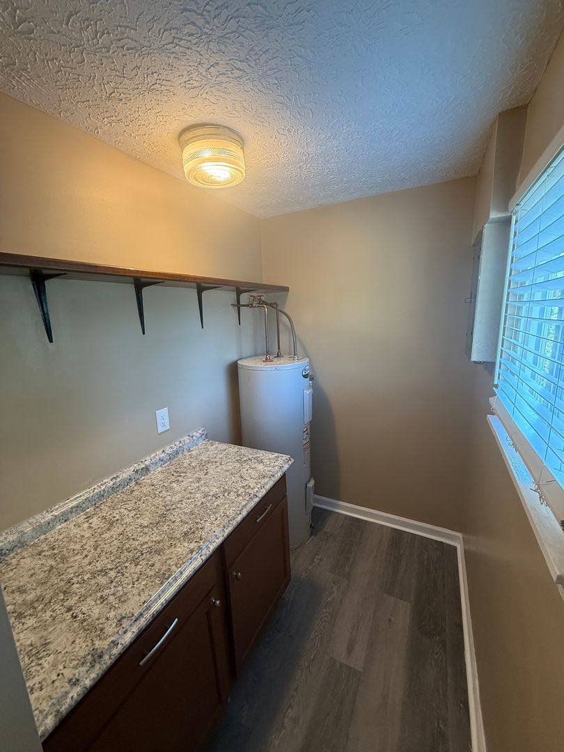 Apartment for rent at 6631 Gracely Dr, Cincinnati, OH 45233