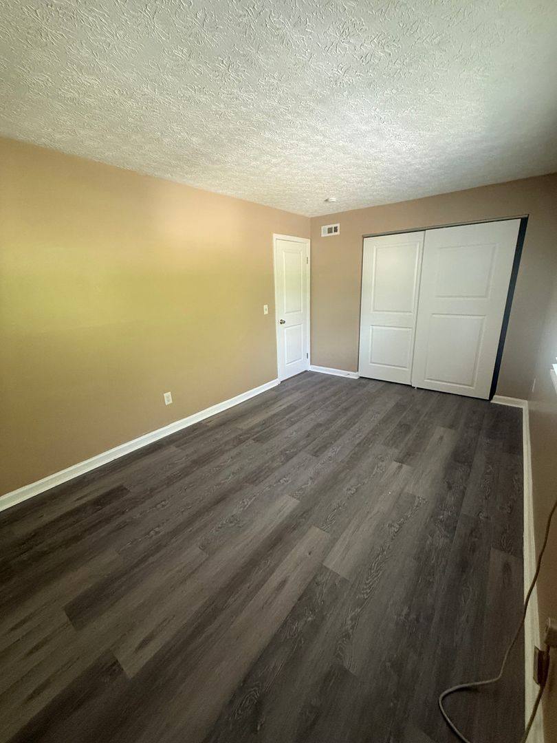 Apartment for rent at 6631 Gracely Dr, Cincinnati, OH 45233