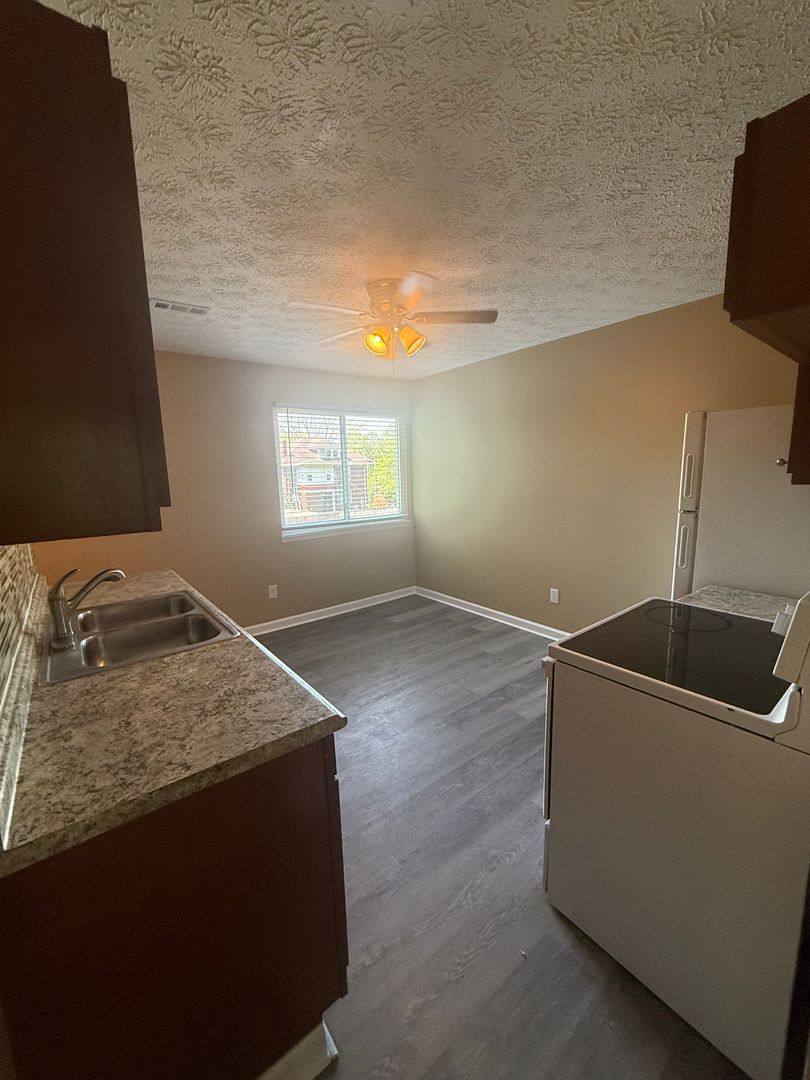 Apartment for rent at 6631 Gracely Dr, Cincinnati, OH 45233