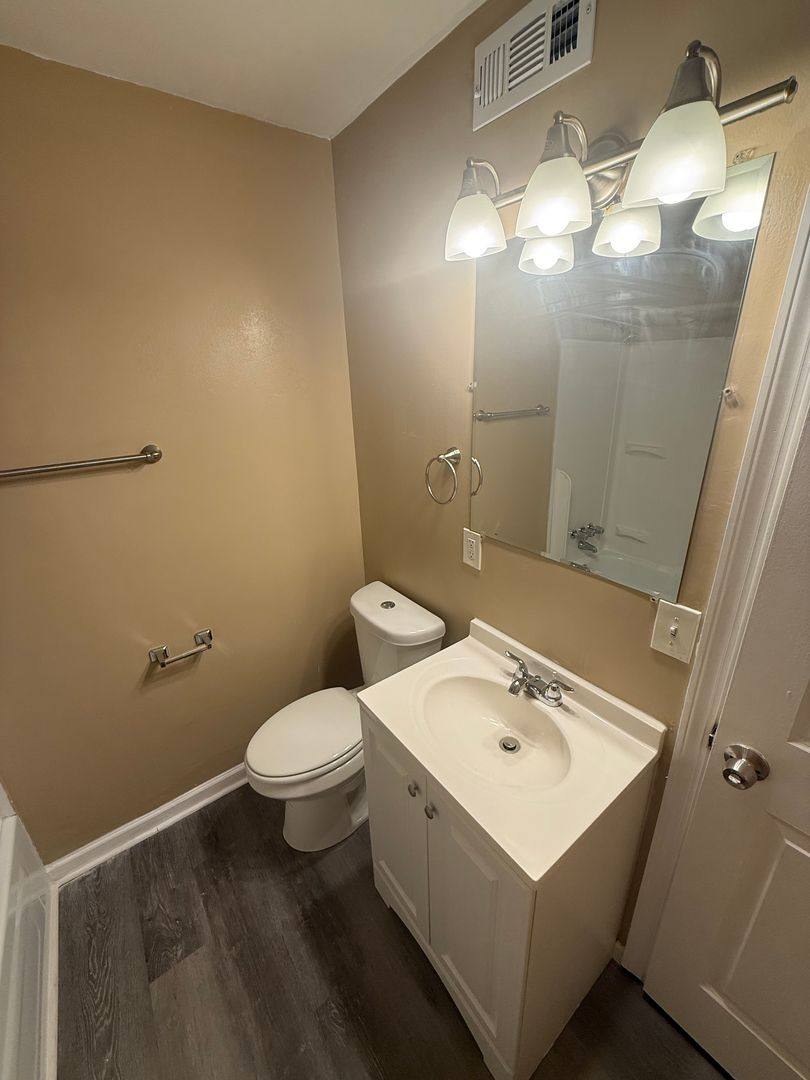 Apartment for rent at 6631 Gracely Dr, Cincinnati, OH 45233