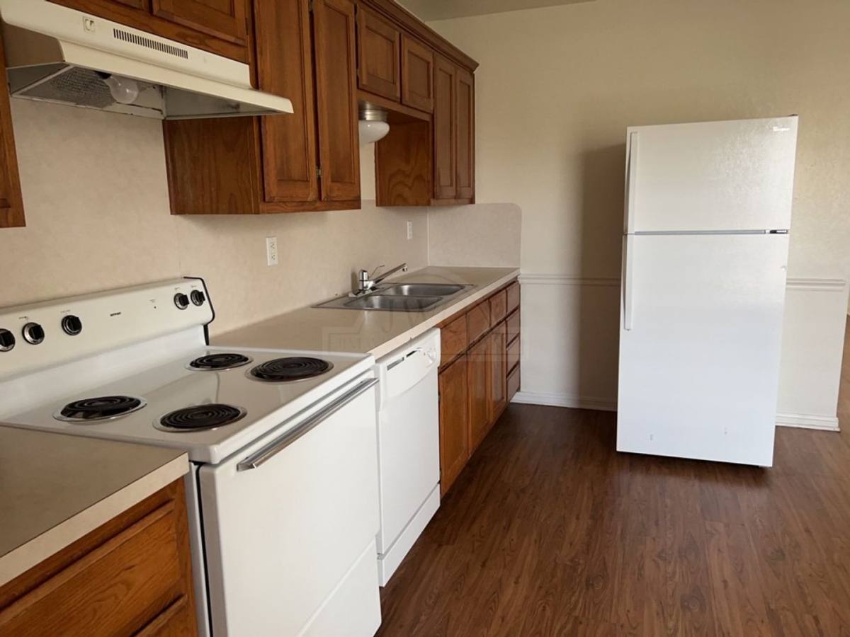 Apartment for rent at 103 W Truman Ave, Copperas Cove, TX 76522
