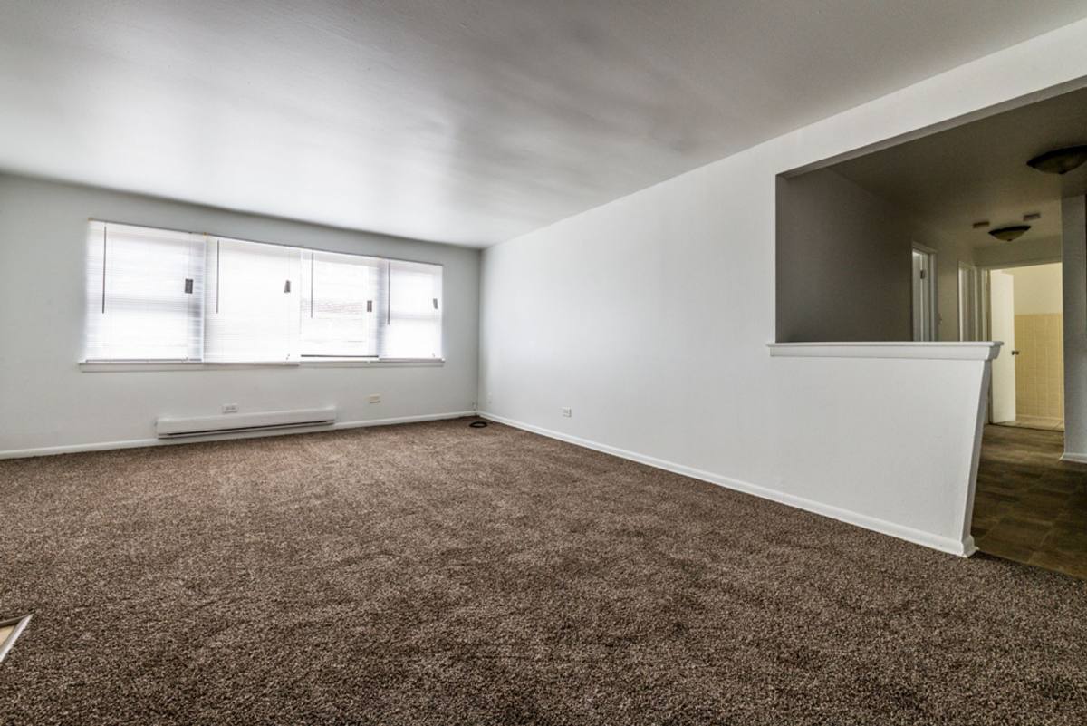 Apartment for rent at 8345-49 S Drexel Ave, Chicago, IL 60619