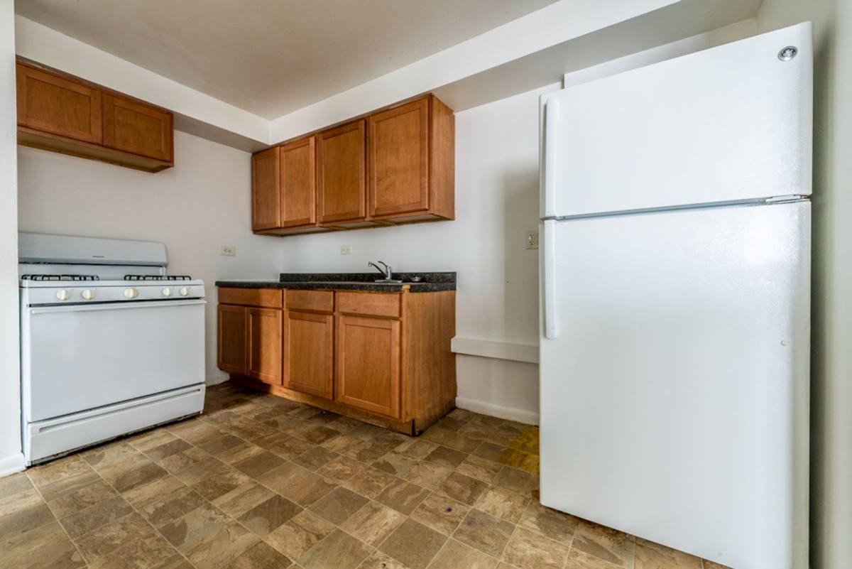 Apartment for rent at 8345-49 S Drexel Ave, Chicago, IL 60619