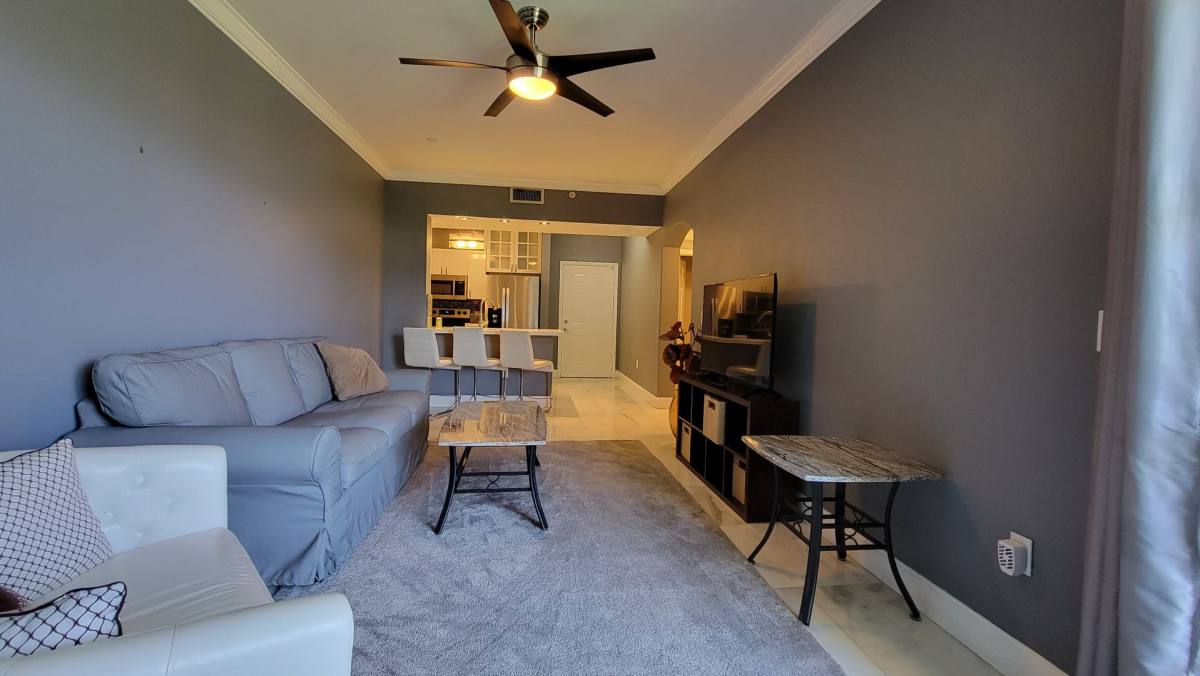 Condo for rent at 533 NE 3rd Ave, Fort Lauderdale, FL 33301