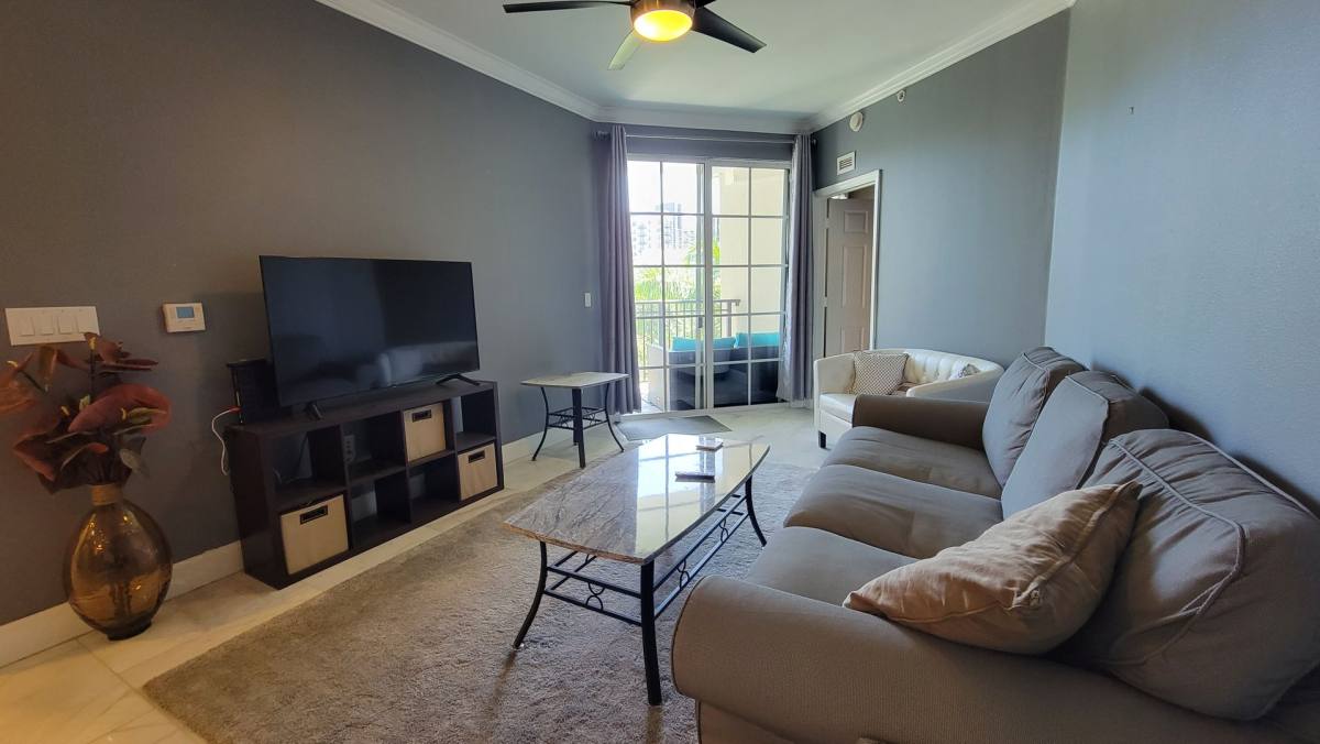 Condo for rent at 533 NE 3rd Ave, Fort Lauderdale, FL 33301