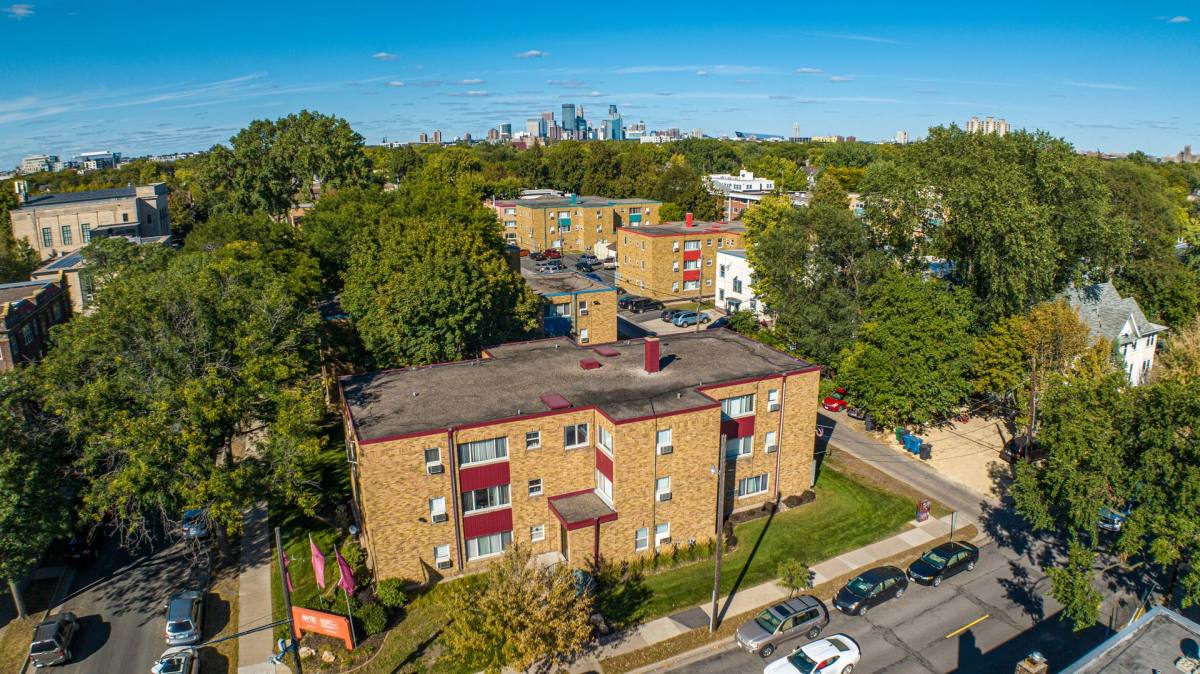 Apartment for rent at 3431 Dupont Ave S, Minneapolis, MN 55408