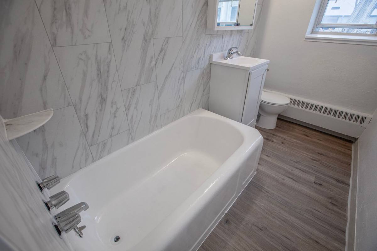Apartment for rent at 3431 Dupont Ave S, Minneapolis, MN 55408