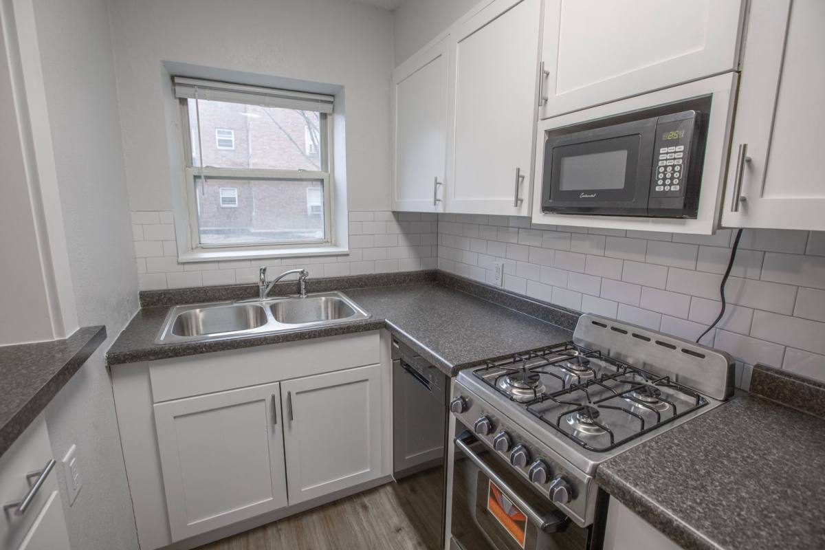 Apartment for rent at 3431 Dupont Ave S, Minneapolis, MN 55408