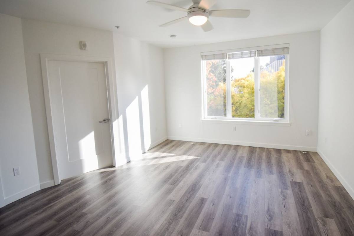 Apartment for rent at 1459 SE Ankeny St, Portland, OR 97214