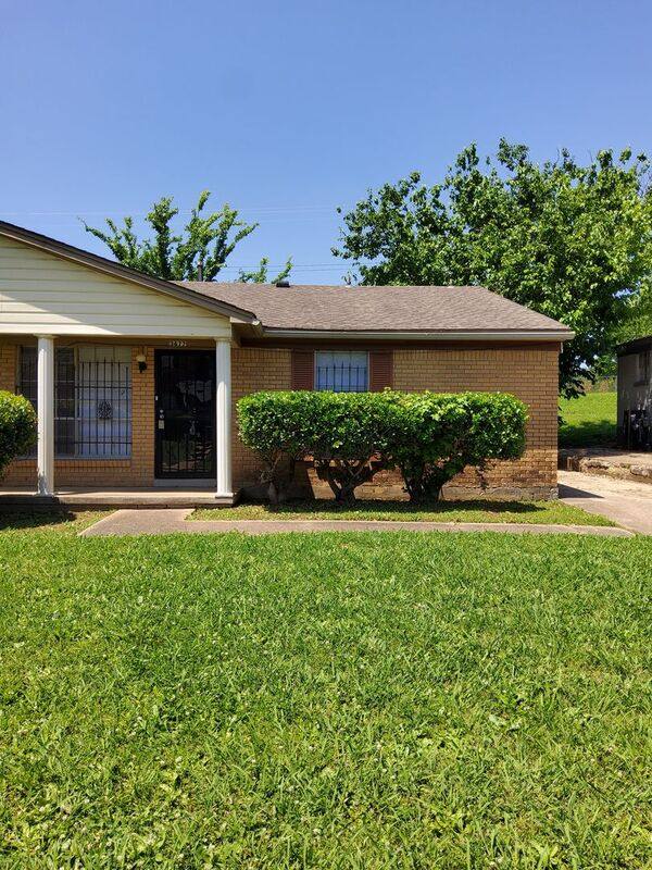 House for rent at 3677 Hillbrook Rd, Memphis, TN 38109