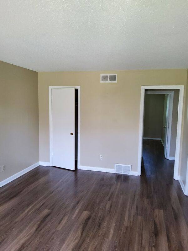 House for rent at 3677 Hillbrook Rd, Memphis, TN 38109