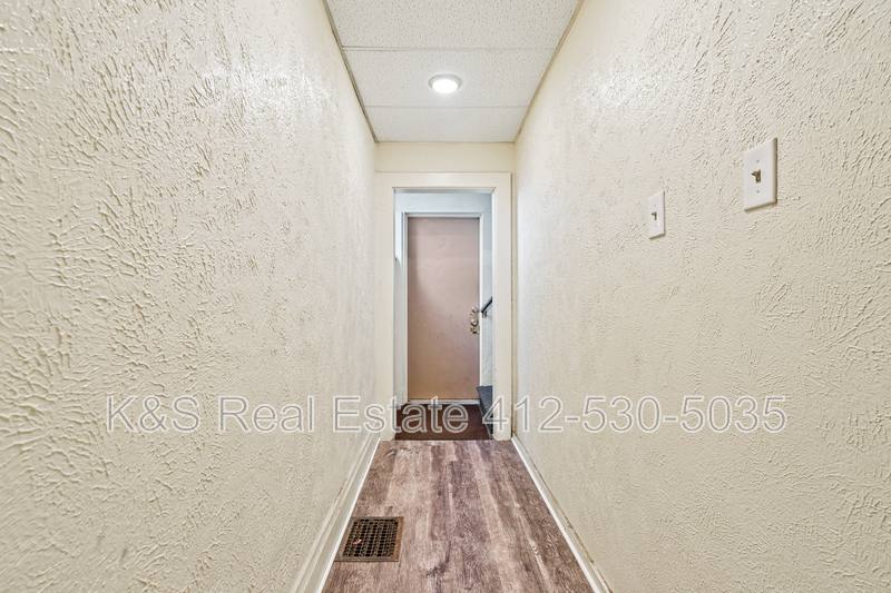Apartment for rent at 1224 N Franklin St #1, Pittsburgh, PA 15233