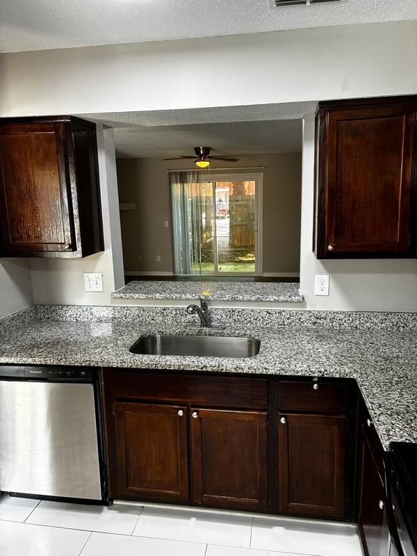 Townhouse for rent at 5640 Ansley St, Jacksonville, FL 32211