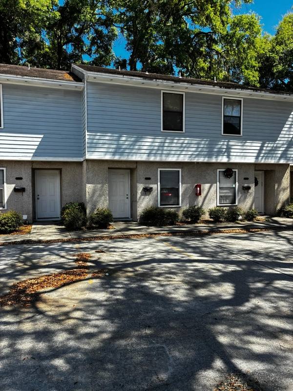 Townhouse for rent at 5640 Ansley St, Jacksonville, FL 32211