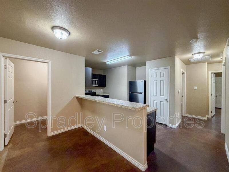Apartment for rent at 725 Laila Lane, Belton, TX 76513