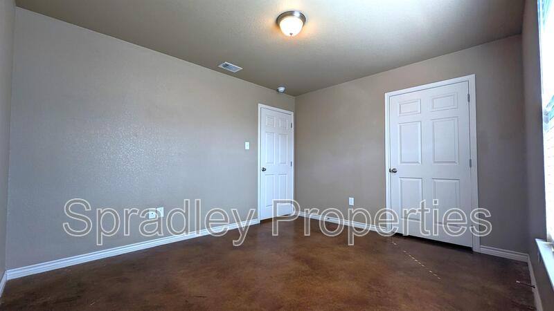 Apartment for rent at 725 Laila Lane, Belton, TX 76513