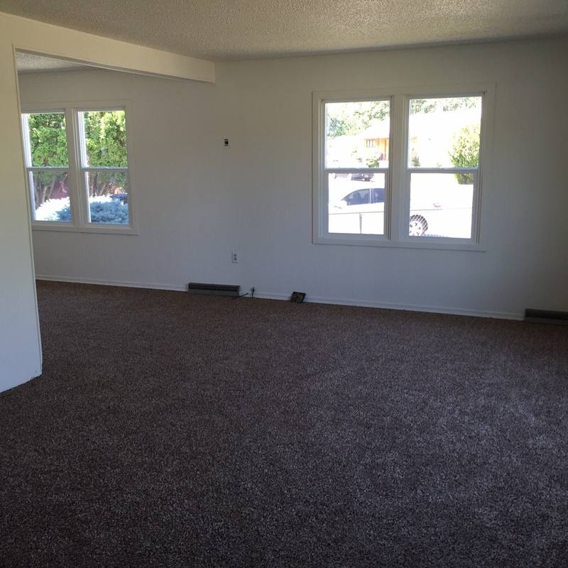 Apartment for rent at 1347 Thayer Dr, Richland, WA 99354