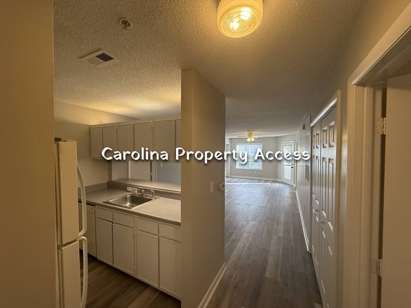 Condo for rent at 1401 Collegiate Circle, Raleigh, NC 27606