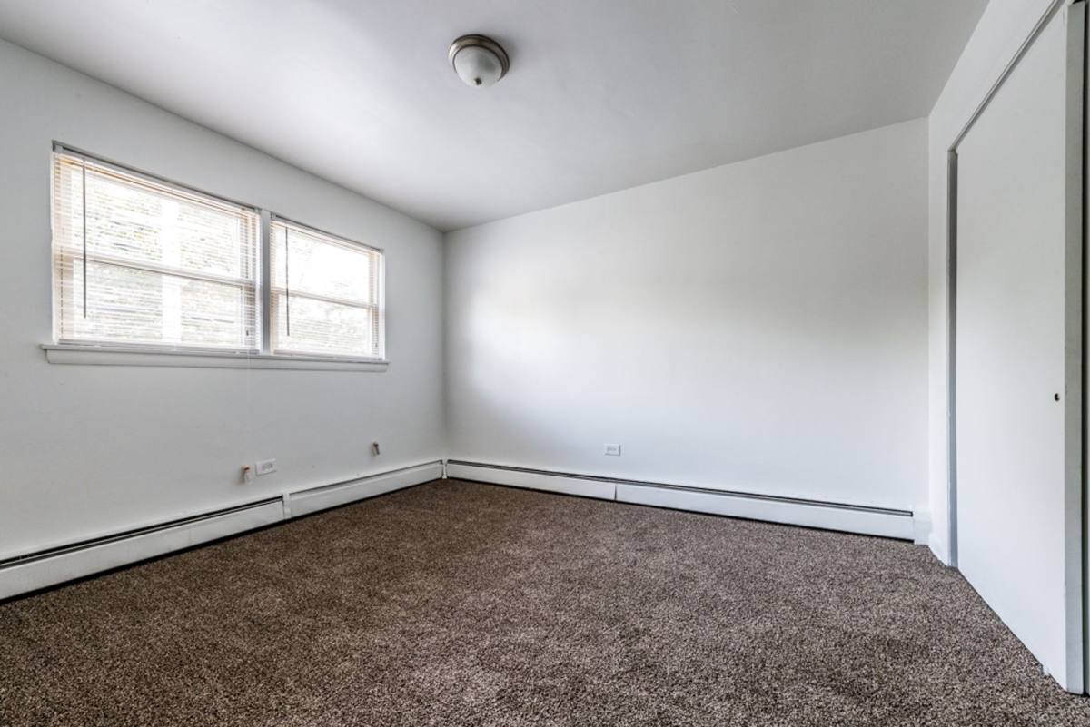 Apartment for rent at 2704-2710 E 83rd St, Chicago, IL 60617