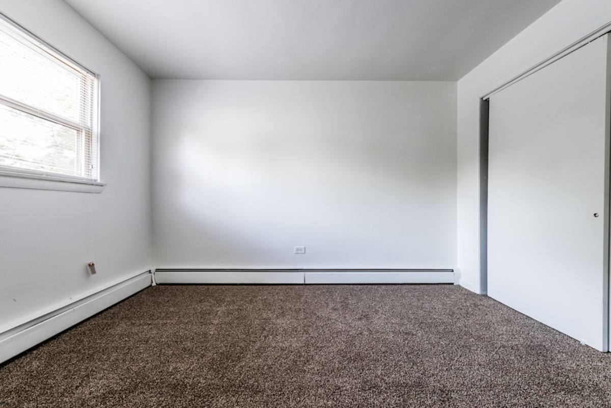 Apartment for rent at 2704-2710 E 83rd St, Chicago, IL 60617
