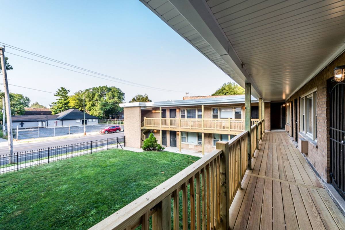 Apartment for rent at 2704-2710 E 83rd St, Chicago, IL 60617