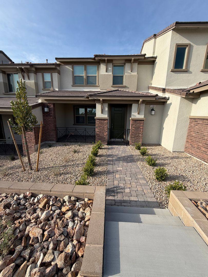 Townhouse for rent at 12480 Kings Creek Place, Las Vegas, NV 89138