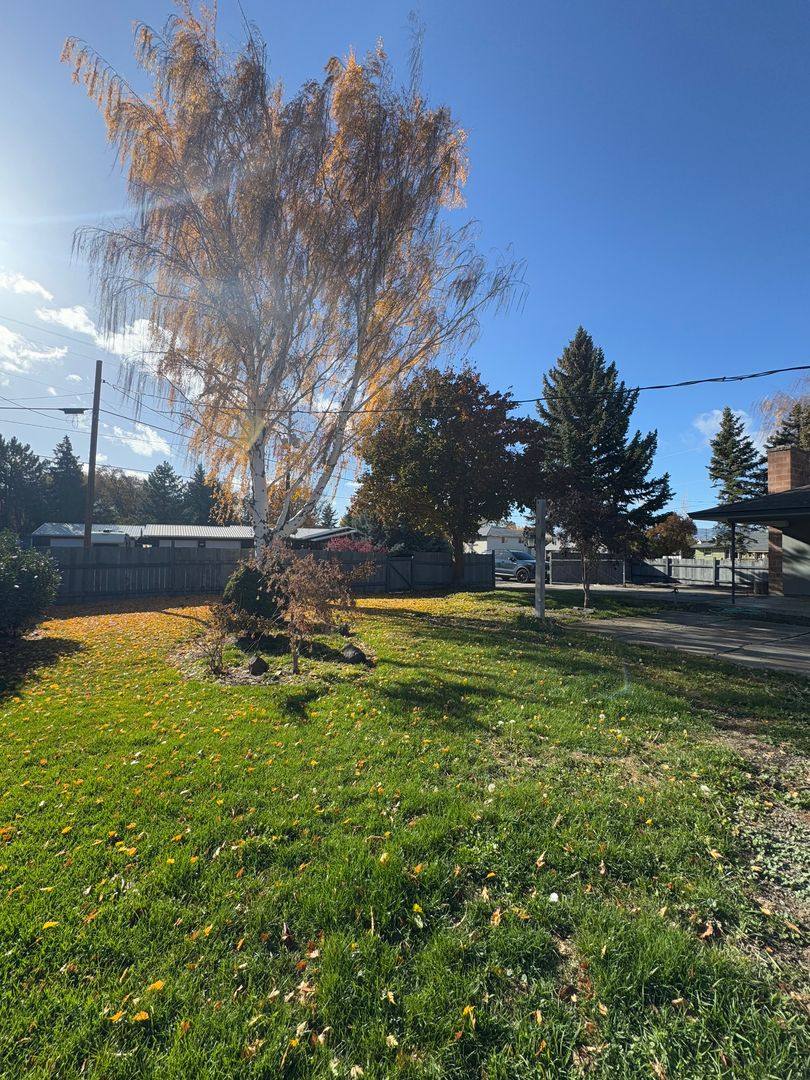 House for rent at 1001 N Brooklane St, Ellensburg, WA 98926